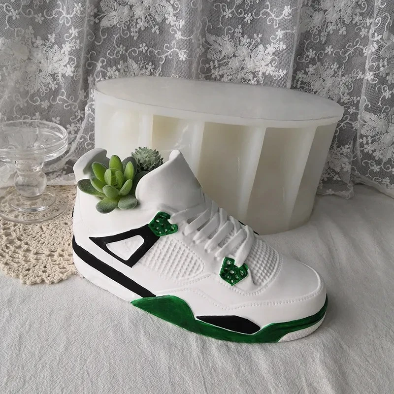 Hot Selling New Design Concrete Home Decoration Garden Pot Making Mould Large Size Cement Planter Sneaker Silicone Pot Mold